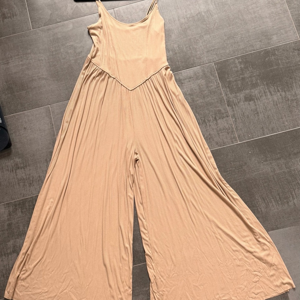 NWT American Eagle Wide-Leg Ribbed Sleeveless Jumpsuit